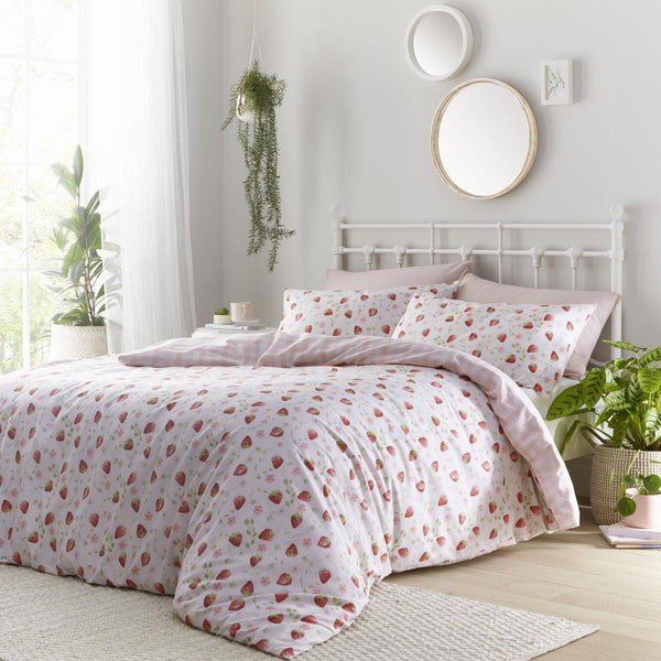 Duvet Set Quilt Cover Pillow Cases Strawberry Design Summer Bedding